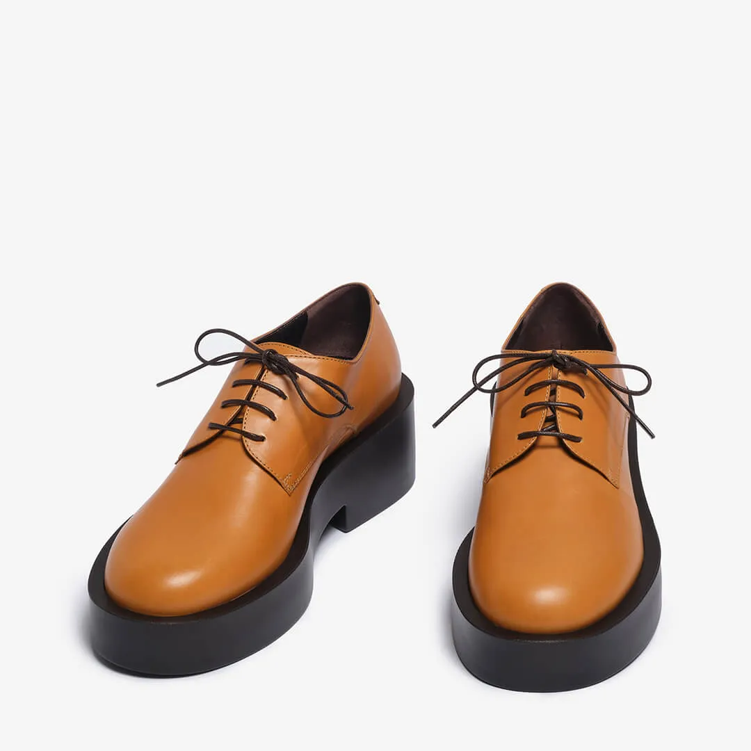 Caramel ladies leather derby shoes