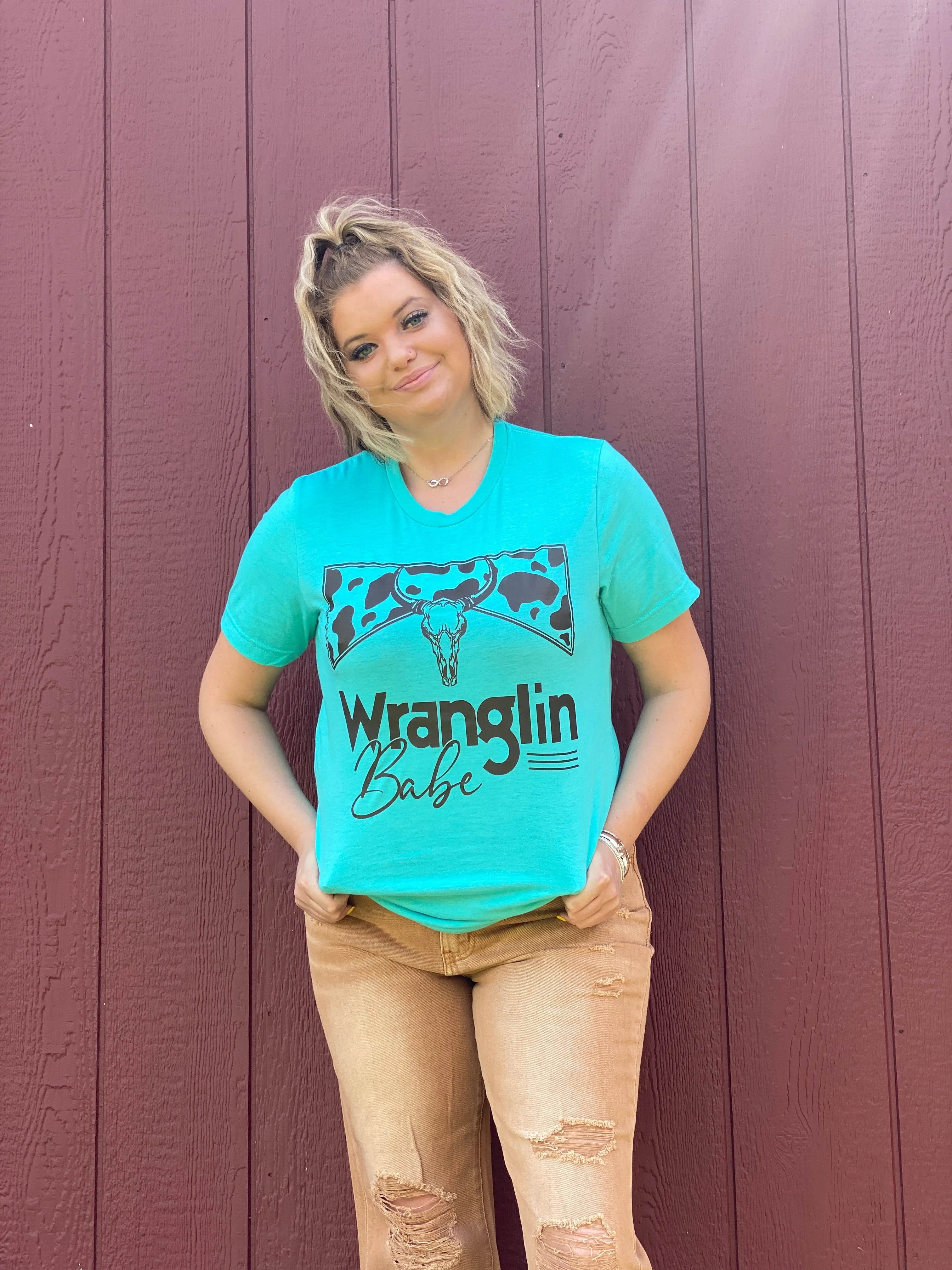 Cowgirl T-Shirt with Beautiful Design - Buy Now!