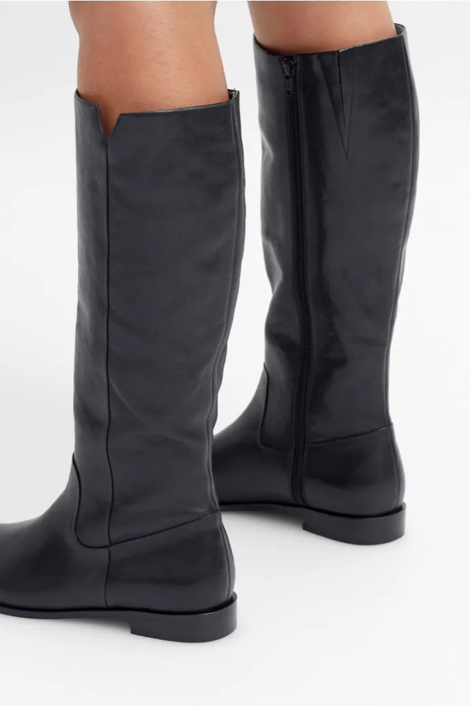 Elk Knee High Boot in Black