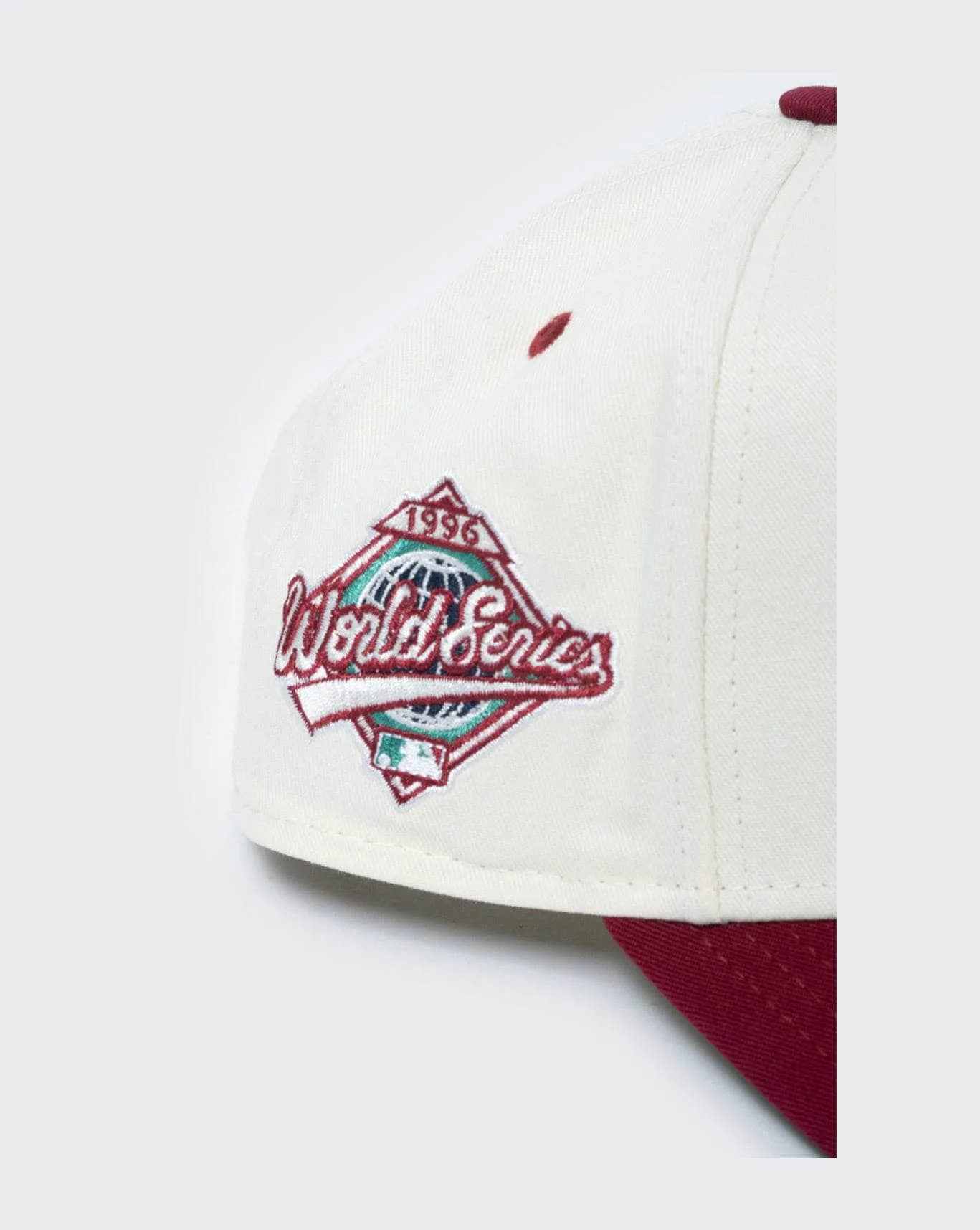 New York Yankees seasonal 940 a-frame cap - available in the new era