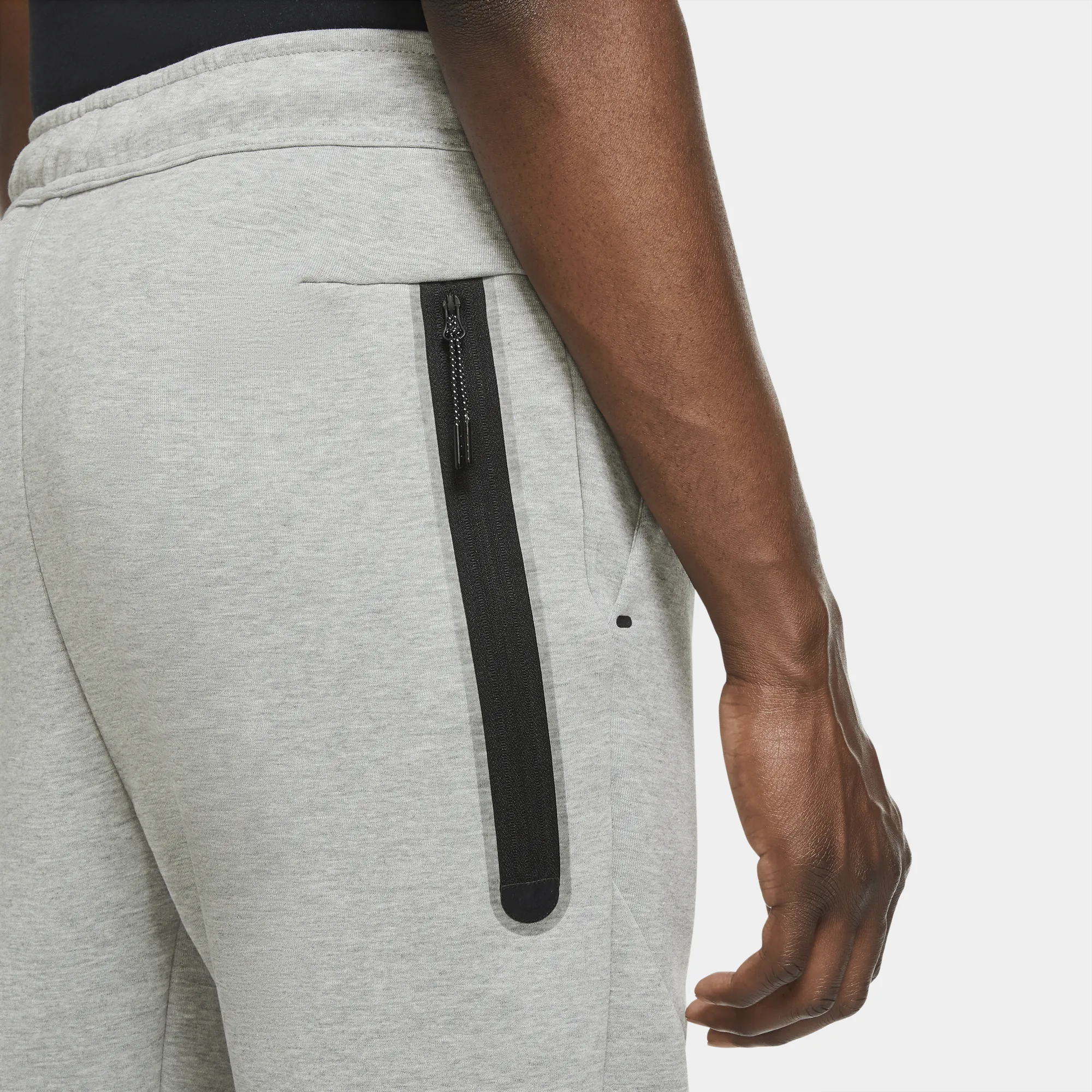 NIKE TECH FLEECE SPORTSWEAR