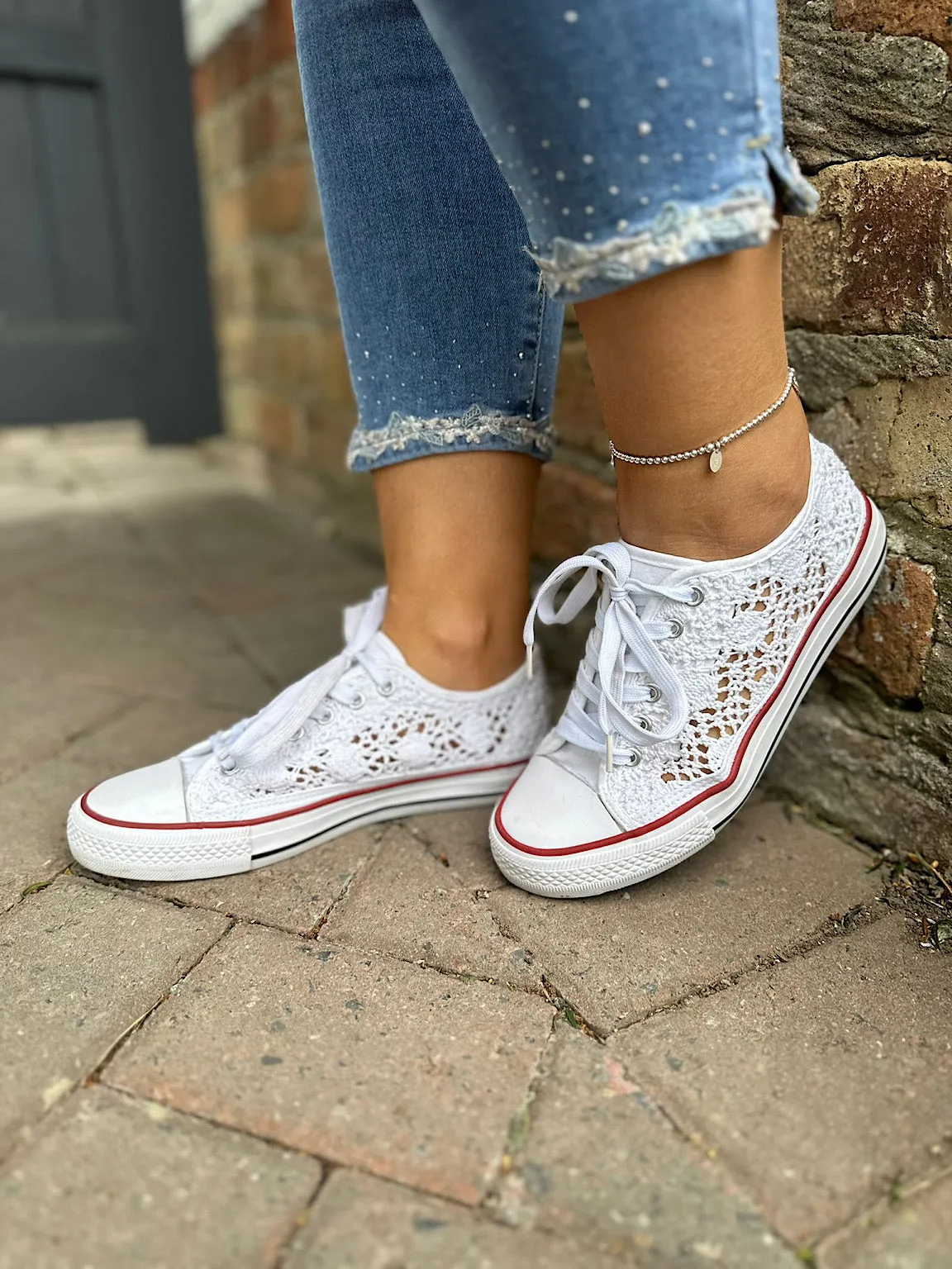 White Crochet Trainers Amanda - Best Price & Great Quality